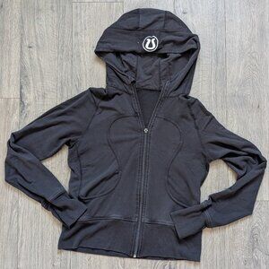 35🖤 Vintage Lululemon Scuba Hoodie — Black • White Embroidered Logo 🖤